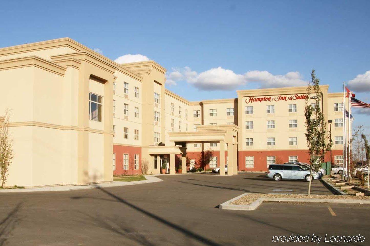 Hampton Inn & Suites By Hilton Edmonton International Airport Leduc Exterior photo